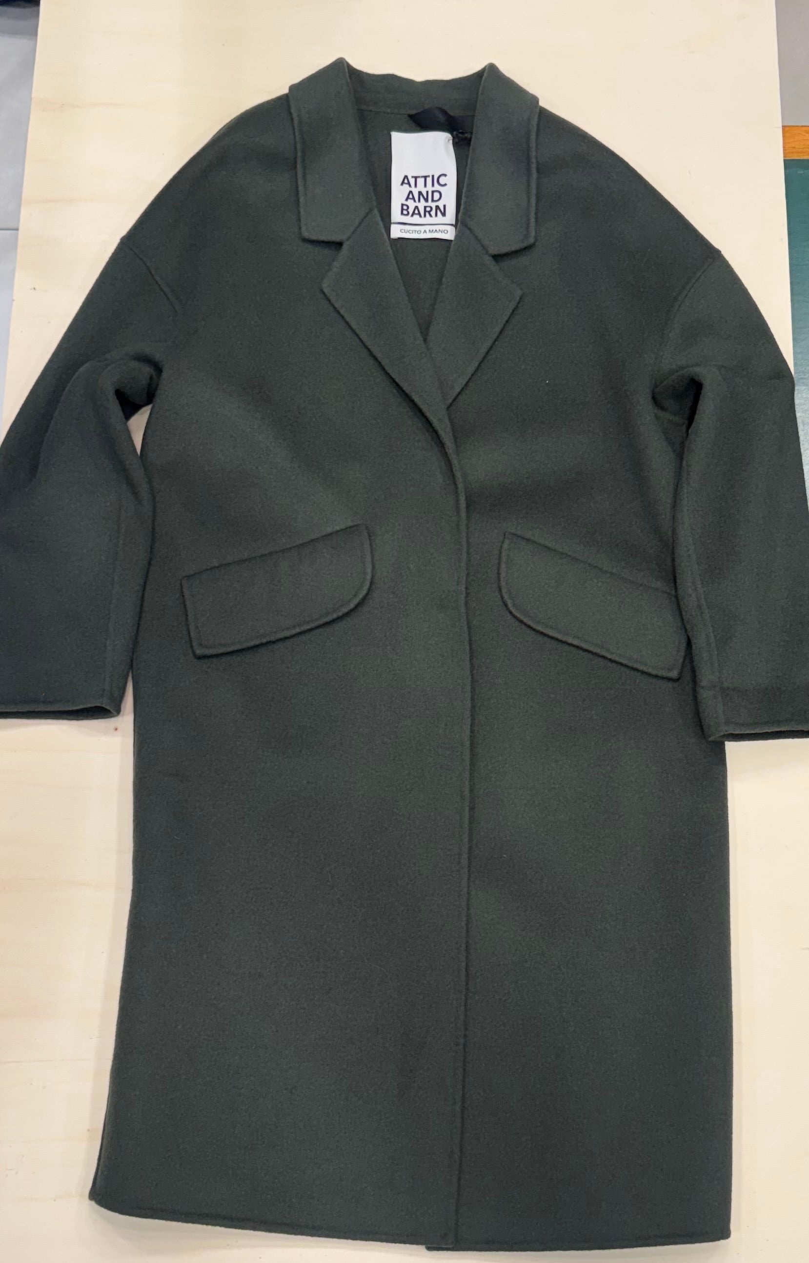 Cappotto Attic & Barn